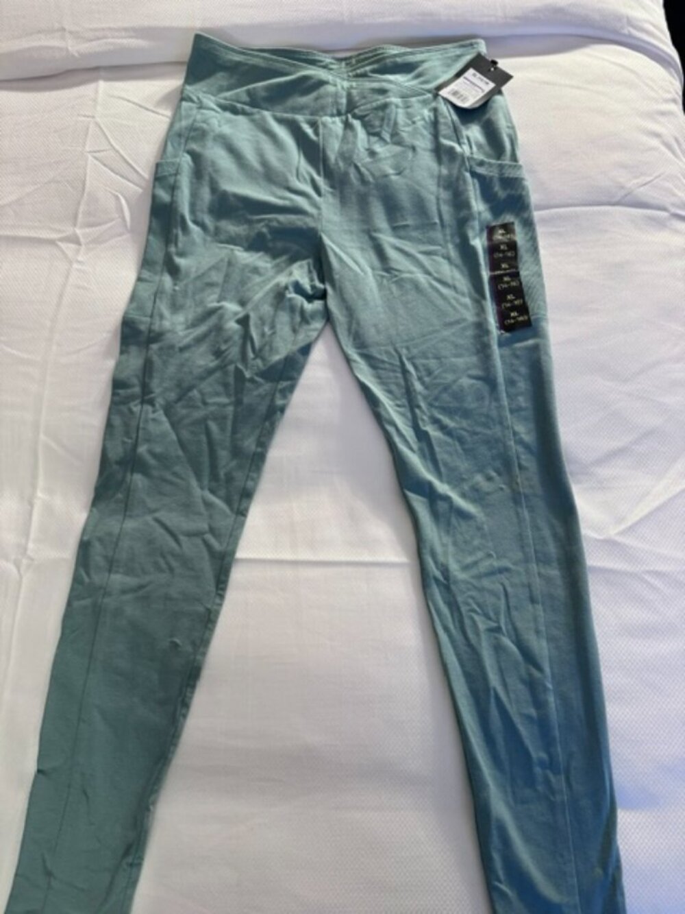 NWT - Art and Class Green/Teal Legging, Girls XL